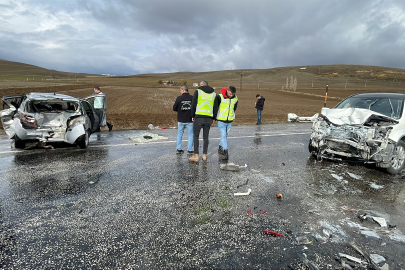Sivas'ta bayram tatili dönüşü trafik kazası: 1 ölü, 5 yaralı