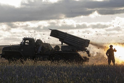 Zelenskiy açıkladı: Savaşın bitmesi için ABD ile istişareler sürüyor