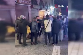 Bursa Kapalı Çarşı’da meydan muharebesi! Onlarca kişi birbirine girdi