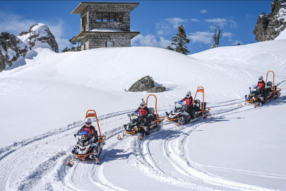 Bursa Uludağ'da JAK ekipleri ara tatil ve bayramda 141 olaya müdahale etti