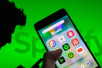 Yapay zeka ile milyonlarca dolarlık müzik dolandırıcılığı!