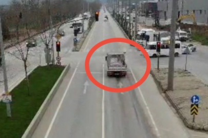 Bursa'da kırmızı ışık ihlali yapan araçlar dron ile tespit edildi