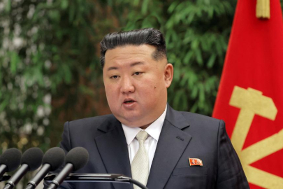 Kim Jong-un sahneye çıktı! "Baş düşman" ilan edip rest çekti...