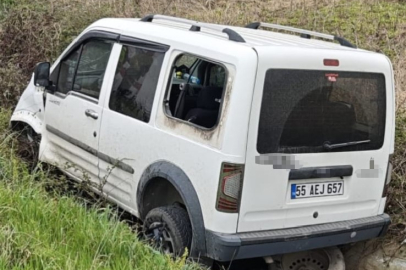 Samsun Bafra'da su kanalına düşen aracın sürücüsü yaralandı