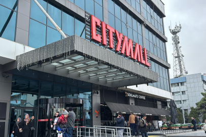 Samsun’da AVM ruhsatsız olduğu gerekçesiyle mühürlendi