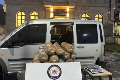 Sivas’ta 186 kilo kaçak tütün ele geçirildi