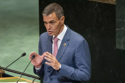 İspanya Başbakanı Sanchez: İsrail, Lübnan’da Gazze’deki yıkımın aynısını hedefliyor