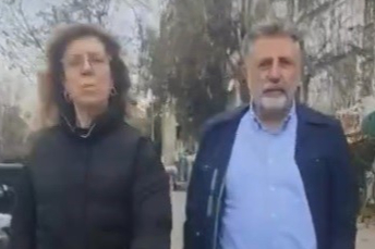 İzmir'de eski belediye başkanının zor anları: Eski çalışandan sokak ortasında tepki