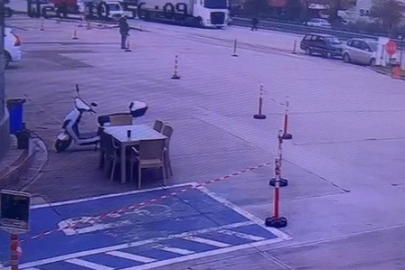 Manisa'da koşarak geçmek isteyen yaşlı adama minibüs çarptı