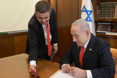 Netanyahu'nun sözcüsü patlak veren 'ses kaydı' krizinin ardından istifa etti