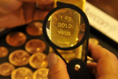 Sert düşmüştü: Altın yönünü yukarı çevirdi!