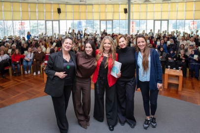 Bursa'da edebiyatla kadın hikayelerine yolculuk