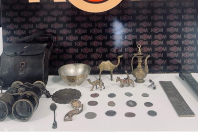 Muş’ta tarihi eser operasyonu: 25 parça ele geçirildi