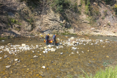 Zonguldak'ta 150 metreden dere yatağına düşen kadın hastaneye kaldırıldı