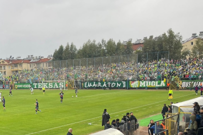 3 bin Bursaspor taraftarı Fethiye'de