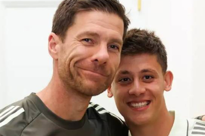 Xabi Alonso'nun yeni takımı belli oldu