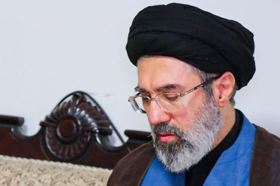 İran’ın yeni dini lideri Hamaney’den Irak Başbakan adayı El-Maliki’ye destek