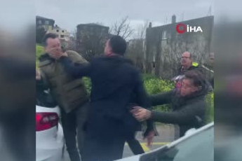 İstanbul Silivri'de direksiyon sınavında komisyon üyesine saldıran baba ile oğlu yakalandı