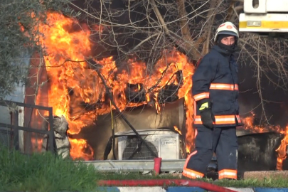 Kilis'te STK'ya ait prefabrik yapıda yangın