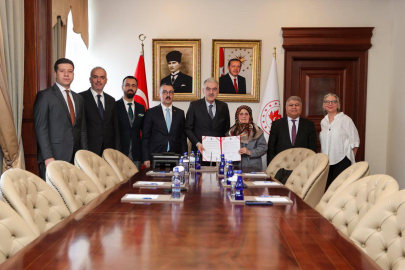 Bursa İnegöl’e yeni sağlık merkezi! İmzalar atıldı