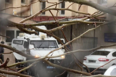 Diyarbakır'da eşini öldürüp, kuzenini ağır yaralayan şahıs mahkemeye sevk edildi