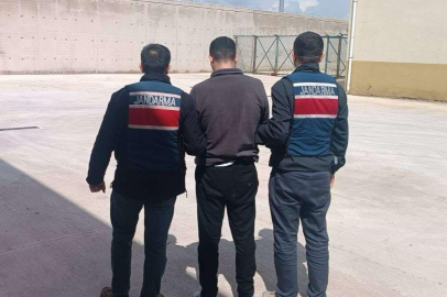 Gaziantep'te kasten yaralama suçundan aranan şahsı jandarma yakaladı