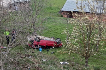 Karabük'te bahçeye uçup takla atan otomobilin sürücüsü yaralandı