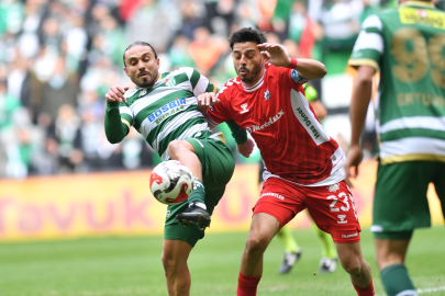 Bursaspor’da eksikler can sıkıyor! Kritik maçta kimler oynayamayacak?