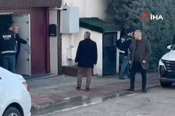 İşte Bursa Büyükşehir Belediye Başkanı Mustafa Bozbey'in gözaltına alındığı görüntüler