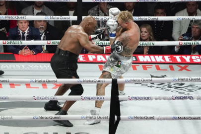 Ve Mike Tyson ringlere geri dönüyor, tarihi maç resmen duyuruldu!