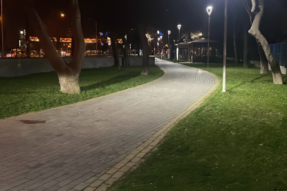 Konya'da parkta bıçaklı kavga: 3 kişi yaralandı