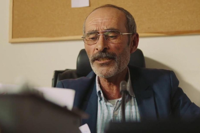 Muhtar olamadı, fenomen oldu! Kırşehirli çobandan Ortadoğu savaşı için şiir