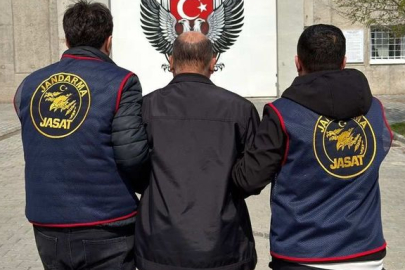 Sakarya'da ehliyetsiz oğluna ceza yazan polise yumruk atan baba tutuklandı