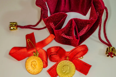 Dev bankadan altın için korkutan tahmin! Güvenli liman...