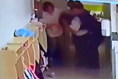 Kayseri'de boğazına yemek kaçan öğretmenin yardımına meslektaşı koştu