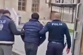 Sivas'ta kamyonette gizlenen 5 kaçak göçmen yakalandı