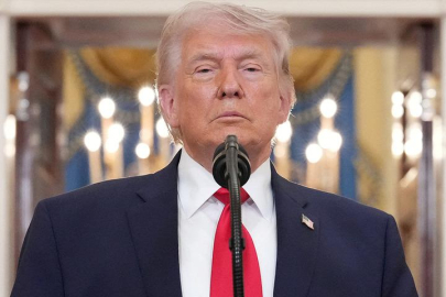 Trump: Önümüzdeki 2-3 haftada İran'ı çok sert vuracağız