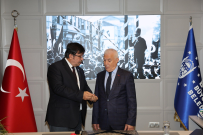 Beşli'den Bursa'daki rüşvet operasyonu hakkında açıklama: Adil olarak tamamlanacağına inancımız tam