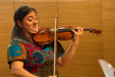 Bursa Bölge Devlet Senfoni Orkestrası keman sanatçısı Tchumburidze'yi konuk etti