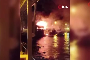 Bursa'da gece yarısı yangın paniği! Bir anda alevler içinde kaldı...