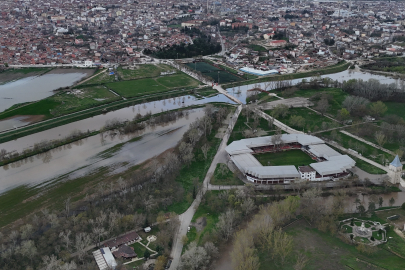 Edirne'de Tunca Nehri taştı