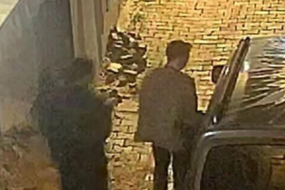 İzmir'de araçlara dadanan hırsızlar, 35 kamera incelenerek yakalandı