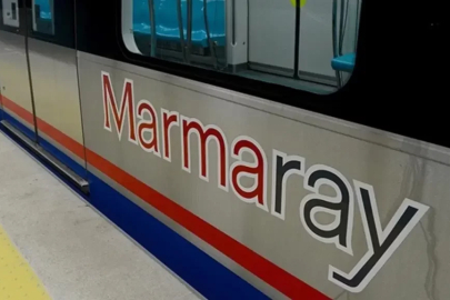 Marmaray'da intihar girişimi: Seferlerde gecikme yaşanıyor