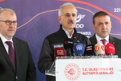 Bakan Uraloğlu: Tüm Türkiye'yi 48 saatte dolaşma imkanına erişeceğiz
