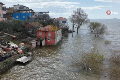Bursa’da yağış bereketi: Göller taştı, ova suya boğuldu