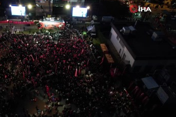 CHP Genel Başkanı Özgür Özel Bursa’da: Mustafa Bozbey için mitingde 29 hizmetin açılışı yapıldı