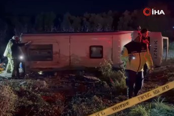 Bursa'da feci kaza! Yolcu minibüsü devrildi: Ölü ve yaralılar var...