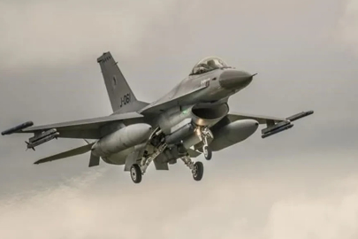 ABD medyası dev operasyonu duyurdu: İran’da düşen F-15E pilotları kurtarıldı