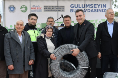 Bursa Büyükşehir'den çiftçiye sulama borusu ve sıvı gübre desteği