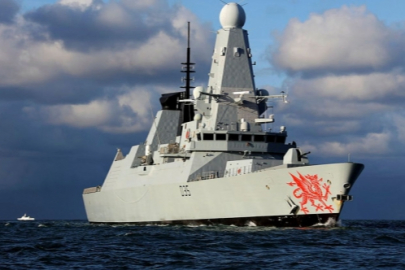 Doğu Akdeniz'de İngiliz savaş gemisinin vurulduğu iddiası yalanlandı